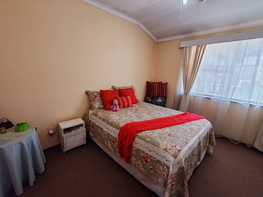 3 Bedroom Property for Sale in Potchefstroom North West